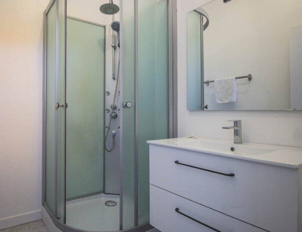 Hotel appartement Sancerre gite vacance location maison loire rent Cosne-sur-loire cosne loire belleville